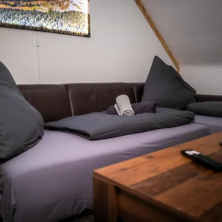 Apartment Matterhorn Gemuetliche Wohnung Mitten Im Ruhrpott דירה *