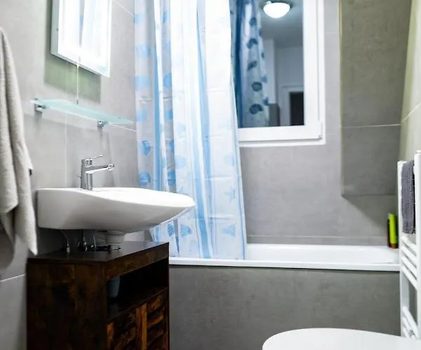 דירה Apartment Matterhorn Gemuetliche Wohnung Mitten Im Ruhrpott מולהיים אן דר רור